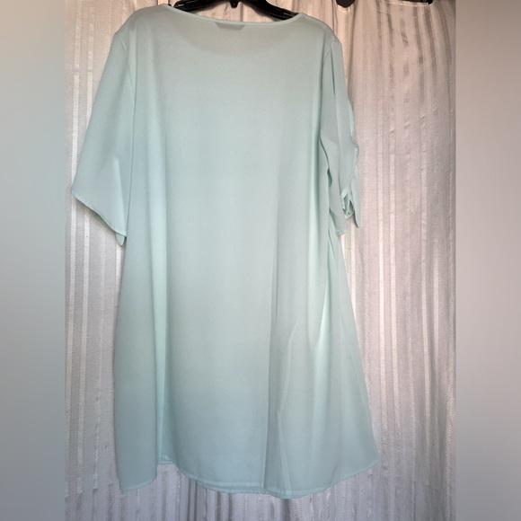 Shein knotted sleeve dress - Picture 3 of 6